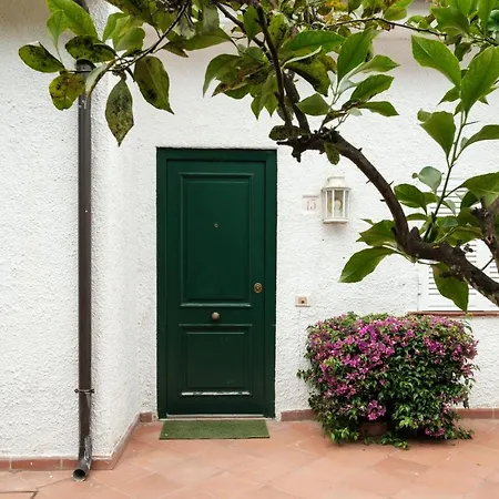 La Casa Di Baia D'argento - Circeo Vila